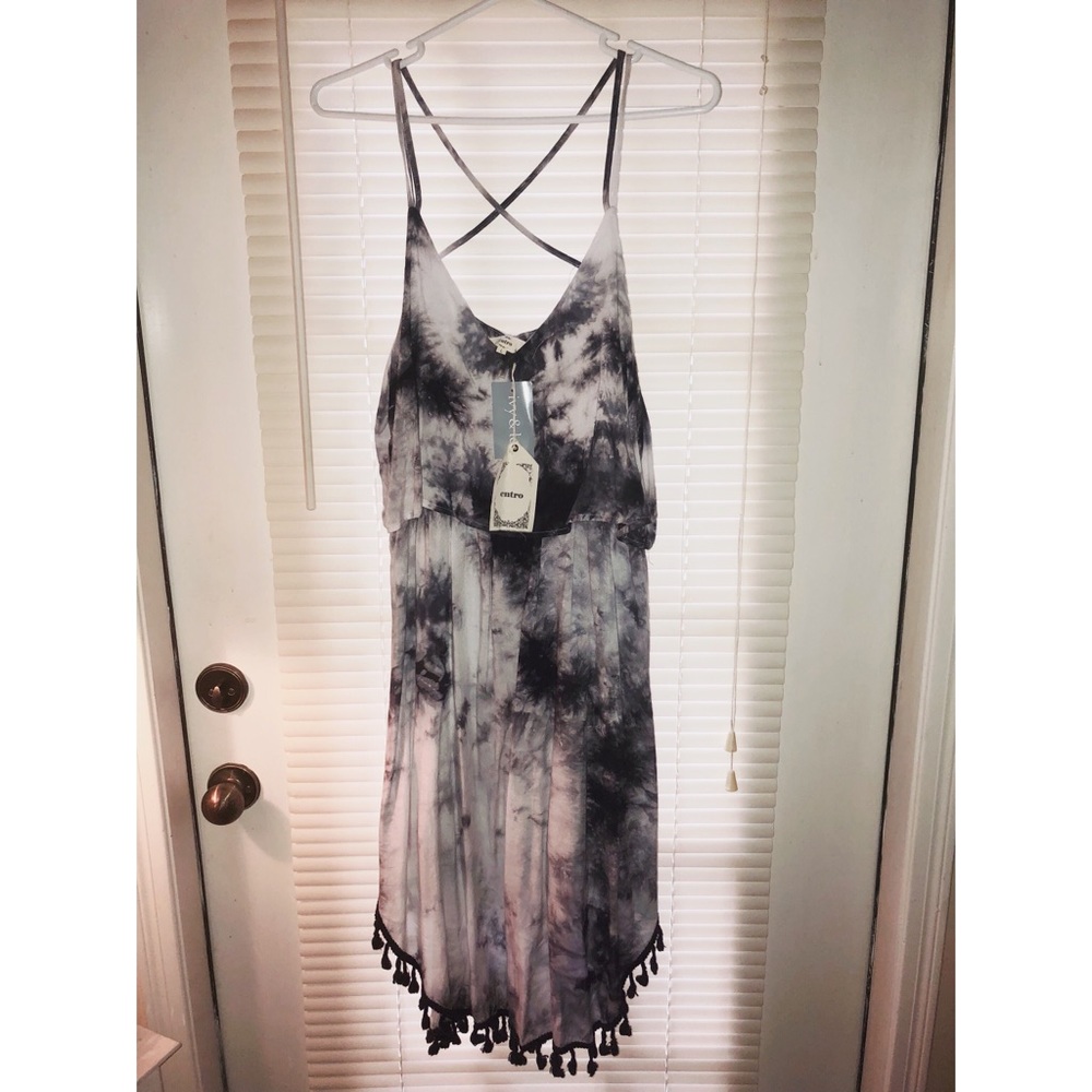 NWT tie dye dress with tassels 💕